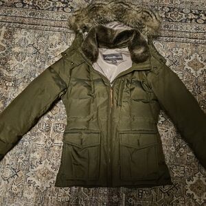 Eddie Bauer Olive Green Cropped Puffer Jacket